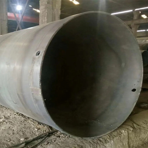 选择铜仁钢护筒的材质时，主要考虑哪些因素